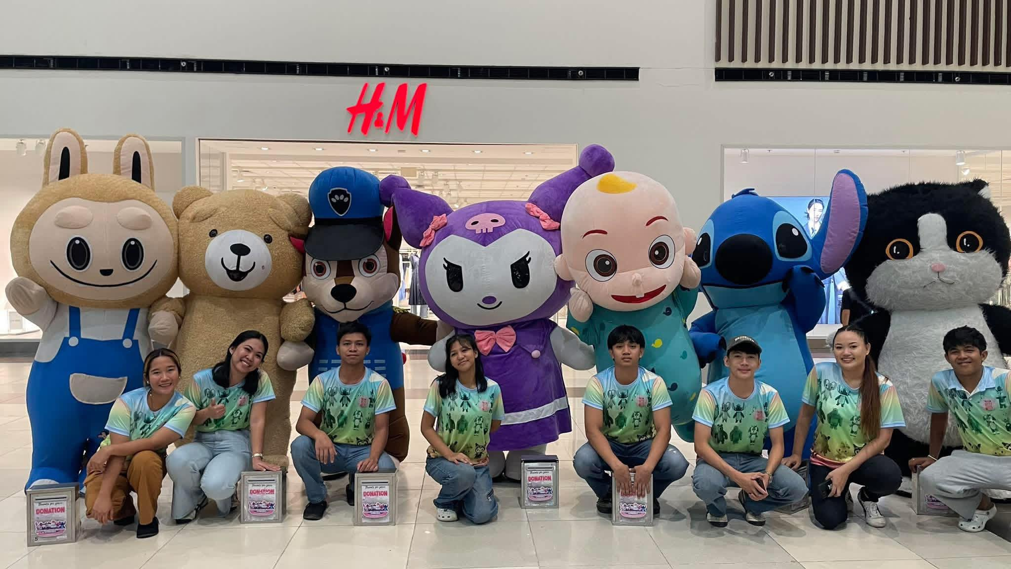 Mascot for rent in Bacolod City — inflatable mascot characters at a birthday party